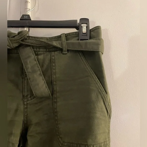 Women's Army Green Loft jeans - Picture 3 of 7